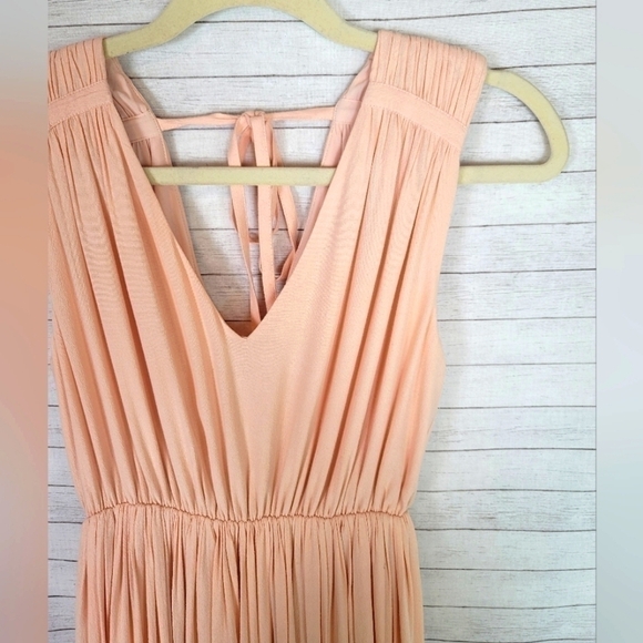 Elegant Cream Maxi Dress - Picture 7 of 15